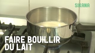 Bouillir Du Lait  Cuisine [upl. by Nemzzaj502]