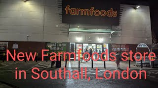 New Farmfoods in Southall London  Halal stuff  Best fried food variety Cheapest prices [upl. by Okiruy]