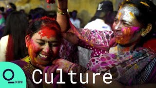 Happy Holi Hindus Celebrate Religious Festival in Pakistan [upl. by Gomez61]