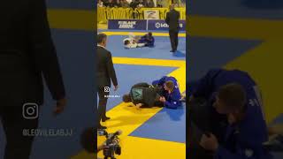 Cole Abate vs Leo Vilela IBJJF Worlds [upl. by Arremat]