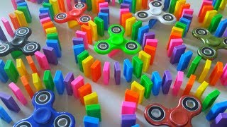 FIDGET SPINNERS VS DOMINOES [upl. by Asfah]