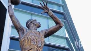 The Story Behind the Star Plaza Statues at STAPLES Center [upl. by Rudiger]