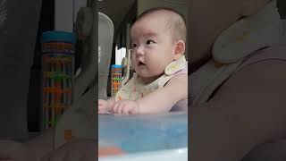 5개월 아가의 첫 워터매트 the first water mat 워터매트 watermat 5개월아기 5monthsbaby [upl. by Drofniw673]