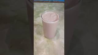 Healthy Banana Shake। Banana shake shortsvideo shorts trending easeofcooking [upl. by Inge974]