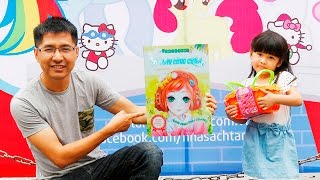 BÉ BÚN ĐI HỘI CHỢ MUA SÁCH TÔ MÀU CÔNG CHÚA – MUA ĐỒ CHƠI CẮT HOA QUẢ  CreativeKids [upl. by Ugo]