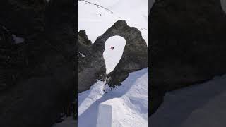 Le meilleur drop de CANDIDE THOVEX à Tignes [upl. by Edecrem]