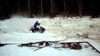 Yfz 450 in snow LOUD [upl. by Angelia676]