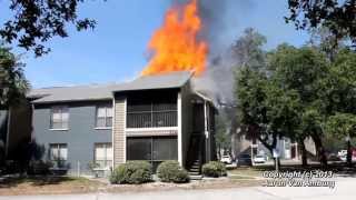 HD 3Alarm Apartment Complex Fire Tampa FL 4242013 [upl. by Barayon]