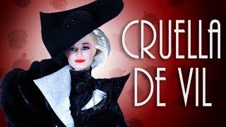 Cruella De Vil Doll Review  Power in Pinstripes  101 DALMATIANS [upl. by Flem]