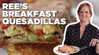 Ree Drummonds Breakfast Quesadillas  The Pioneer Woman  Food Network [upl. by Karla]