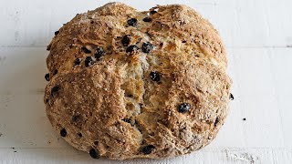 Homemade Irish Soda Bread with Raisins Brown Bread [upl. by Anide979]