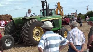 Démonstration de tracteur pulling [upl. by Anonyw773]