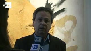 Tenerife muestra la obra abstracta de Tapies [upl. by Anelhtac]