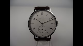 Nomos Glashutte Tangente Neomatik Dore Reference 192 SB 4K Watch Review [upl. by Bywoods691]