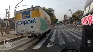 ¡Carrera de camiones Peligro en Calzada de Tlalpan crónicasmotovlog [upl. by Akeber532]