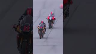 Close Motorcycle Racing at Road America Mathew Scholtz amp Danilo Petrucci Battle On Yamaha amp Ducati [upl. by Dawn310]