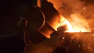 Pilsen Steel  pouring of an iron casting [upl. by Friedrick]