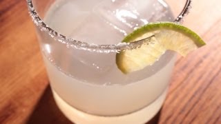 How to Make an Easy Margarita  The Easiest Way [upl. by Cleveland]