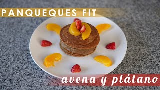 PANQUEQUES FIT DE AVENA Y PLÁTANO  RECETA FÁCIL Y RÁPIDA SIN HORNO [upl. by Barnaba]