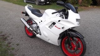 Honda CBR600 F2 1991 Overview and Sound [upl. by Kassia]