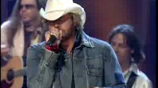 MOCKINGBIRD Toby Keith and his daughter Krystal live [upl. by Ladnar]