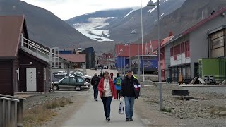 Longyearbyen Svalbard [upl. by Jordain]