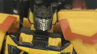 Transformers Studio Series Bumblebee the Movie Sunstreaker [upl. by Hafeenah]