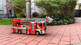 Lego Rosenbauer Drehleiter Abstützung [upl. by Sreip]