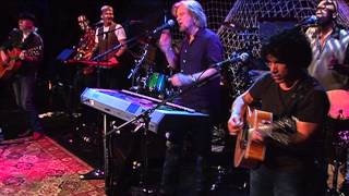 Hall amp Oates  Rich Girl Live [upl. by Ariella]