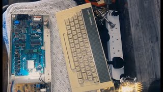 Acorn Electron Pt 1 Unboxing amp Brief Inspection [upl. by Ahsed877]