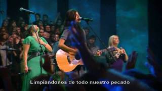 Hillsong Saviour King Live Hosanna subtitulado en español [upl. by Neoma446]