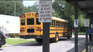 Frustrated father of Ribault Middle School student wants answers after he says bus didnt show u [upl. by Nojad]