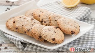 Biscotti integrali con gocce di cioccolato  Ricettait [upl. by Hube]