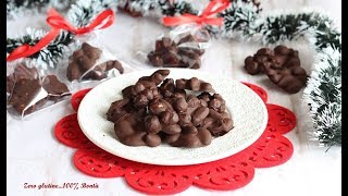 Mandorle e nocciole ricoperte di cioccolato Ricetta di Natale [upl. by Nesline]