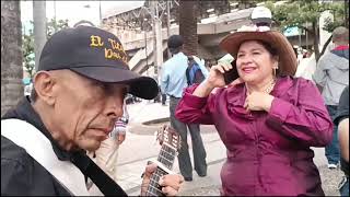 EL PARQUE BERRIO DE MEDELLIN TIENE LOS MEJORES MUSICOS DL CUERDAS [upl. by Behnken639]