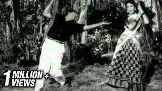 Tamil Classic Romantic Song  Maalaiyum Iravum  Paasam [upl. by Cross]