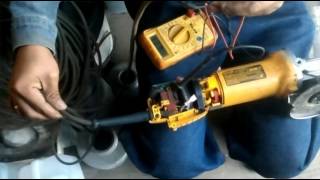 Reparando Amoladora DeWALT [upl. by Raffin]