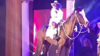 Dj Switch Performs Shatta Wale’s Gringo At 2018 Ghana DJ Awards [upl. by Kaile]