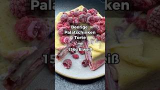 Beerige Palatschinken Torte mit 156g Eiweiß 🫐💪🏼🍓 [upl. by Teyut]