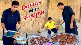 Aaj Shayan K Sath Mazaydaar Donuts Banaey [upl. by Inittirb]