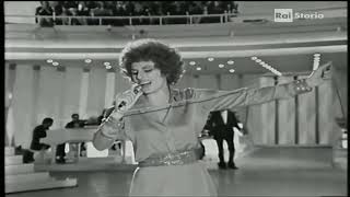 Ornella Vanoni  Tristezza Live 1971 [upl. by Notxarb]