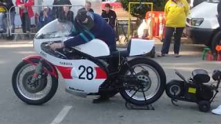 Yamaha TZ 750 Start up [upl. by Arlon]