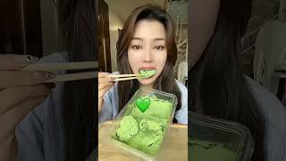 Green ice with matcha powder 💚💚💚iceeating green asmr shorts youtubeshorts [upl. by Valdas]