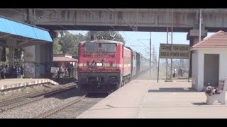 Legendary Superfast Jnaneswari Express Appears in A Foul Mood at Bhilai Power House station SECR [upl. by Brit733]