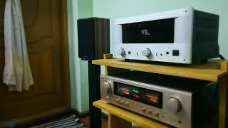 PROAC TABLETTE 10 SIGNATURE amp ACCUPHASE E 270 [upl. by Roddie]