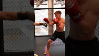 Combattant de MMA vs Rugbyman france mma mmafight [upl. by Etnaled]