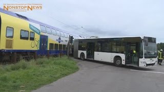 Landkreis Stade Metronom kracht in Schulbus 16092015 [upl. by Nosde81]