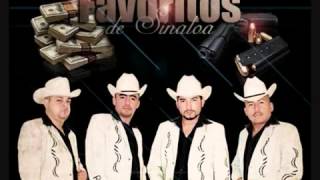 Amor de Cuatro Paredes  Los Favoritos de Sinaloa [upl. by Mullins]