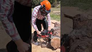 Milwaukee M18 Battery Chainsaw [upl. by Drahser284]