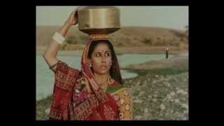 Smita Patil amp Naseeruddin Shah Mirch Masala [upl. by Aerona195]